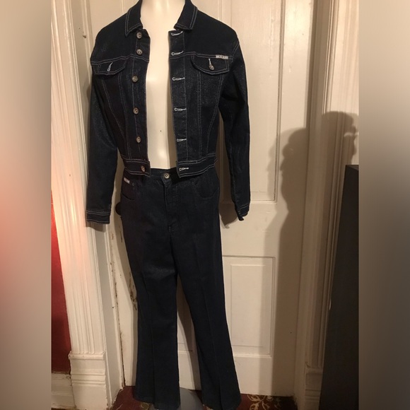 VTG womenβs RTV 2 pc stretchable denim jeans. Size: XL 18 1/2β - 20 1/2β - Picture 15 of 15